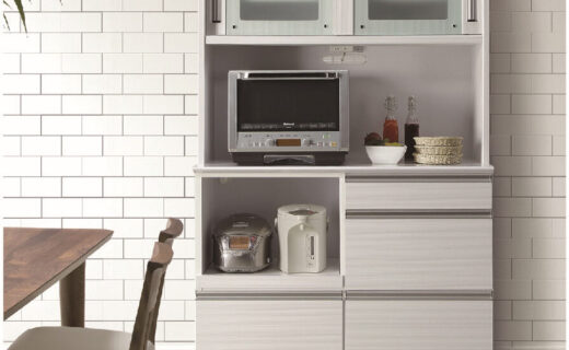 横幅120センチ食器棚！